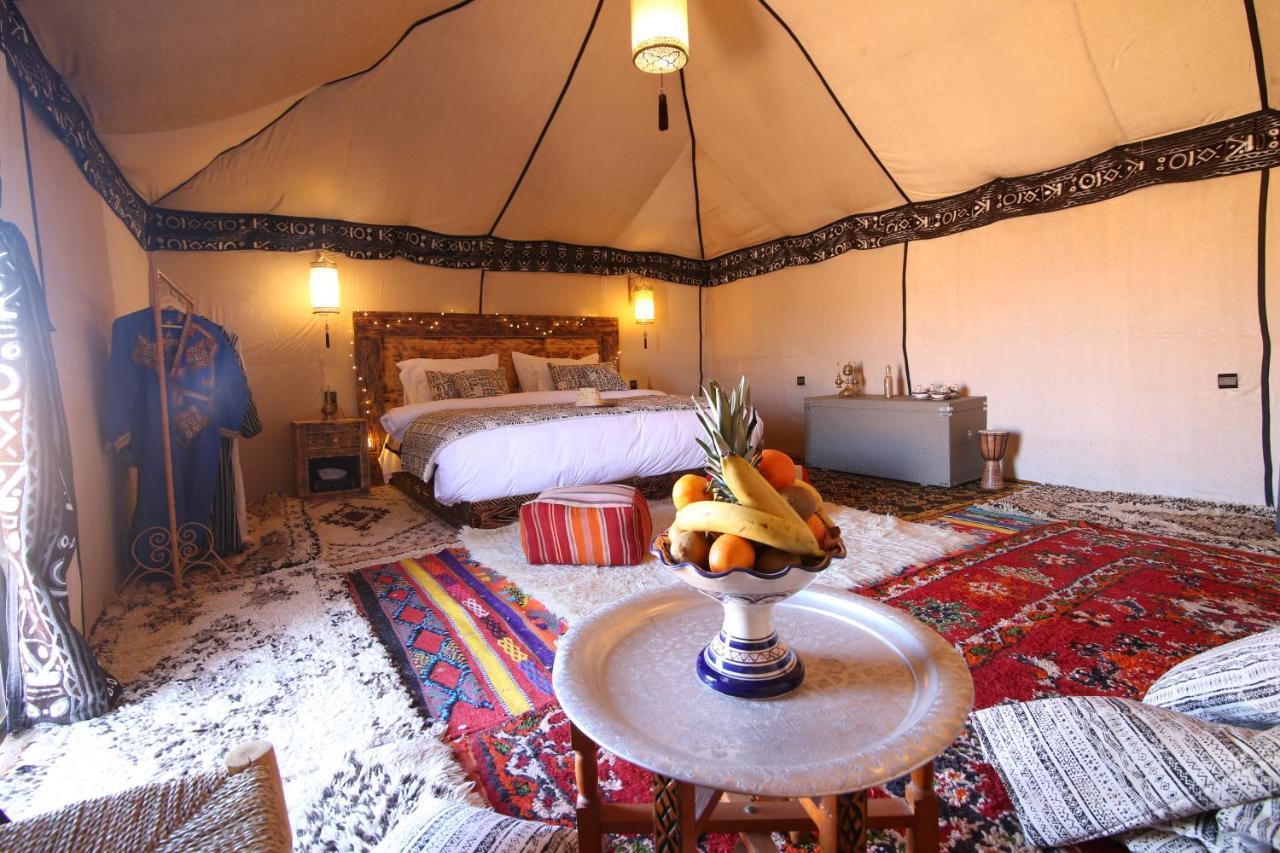 Luxury Traditional Tent Camp Merzouga Bagian luar foto