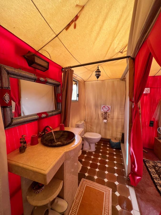 Luxury Traditional Tent Camp Merzouga Bagian luar foto