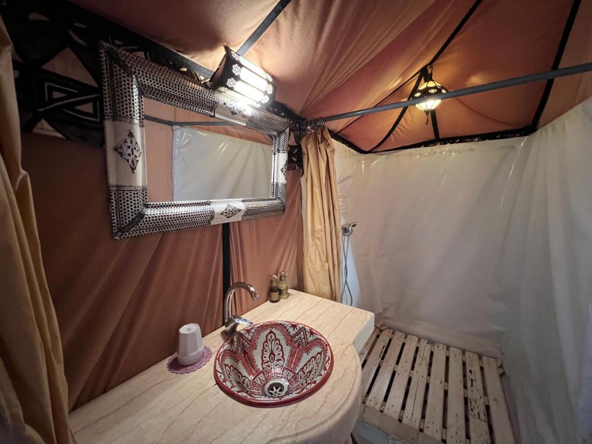 Luxury Traditional Tent Camp Merzouga Bagian luar foto