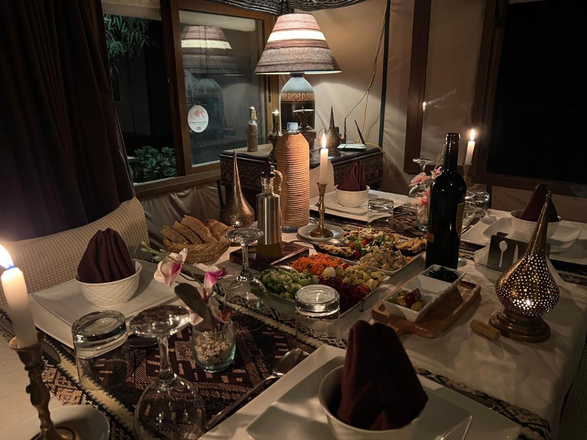 Luxury Traditional Tent Camp Merzouga Bagian luar foto