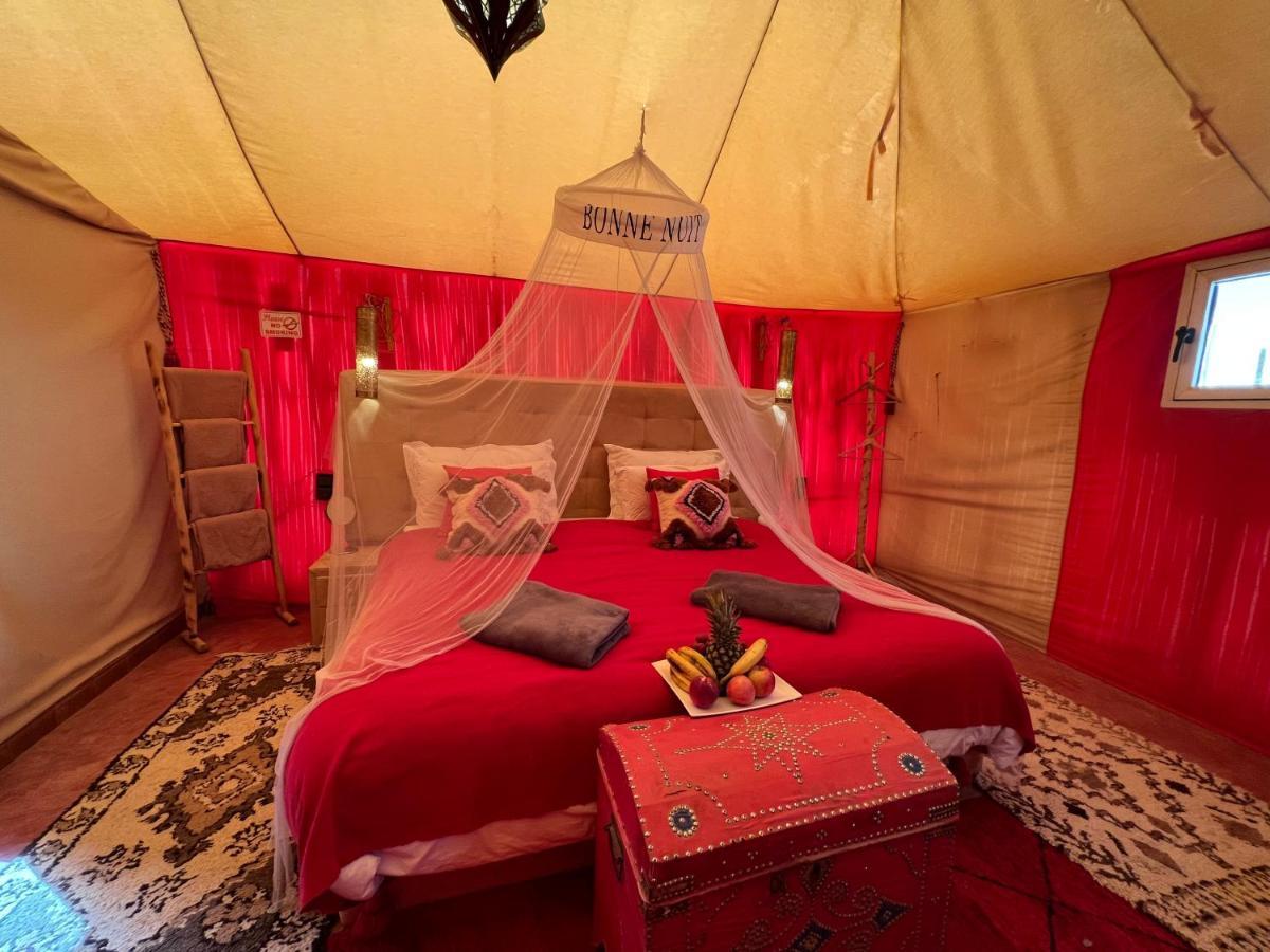Luxury Traditional Tent Camp Merzouga Bagian luar foto