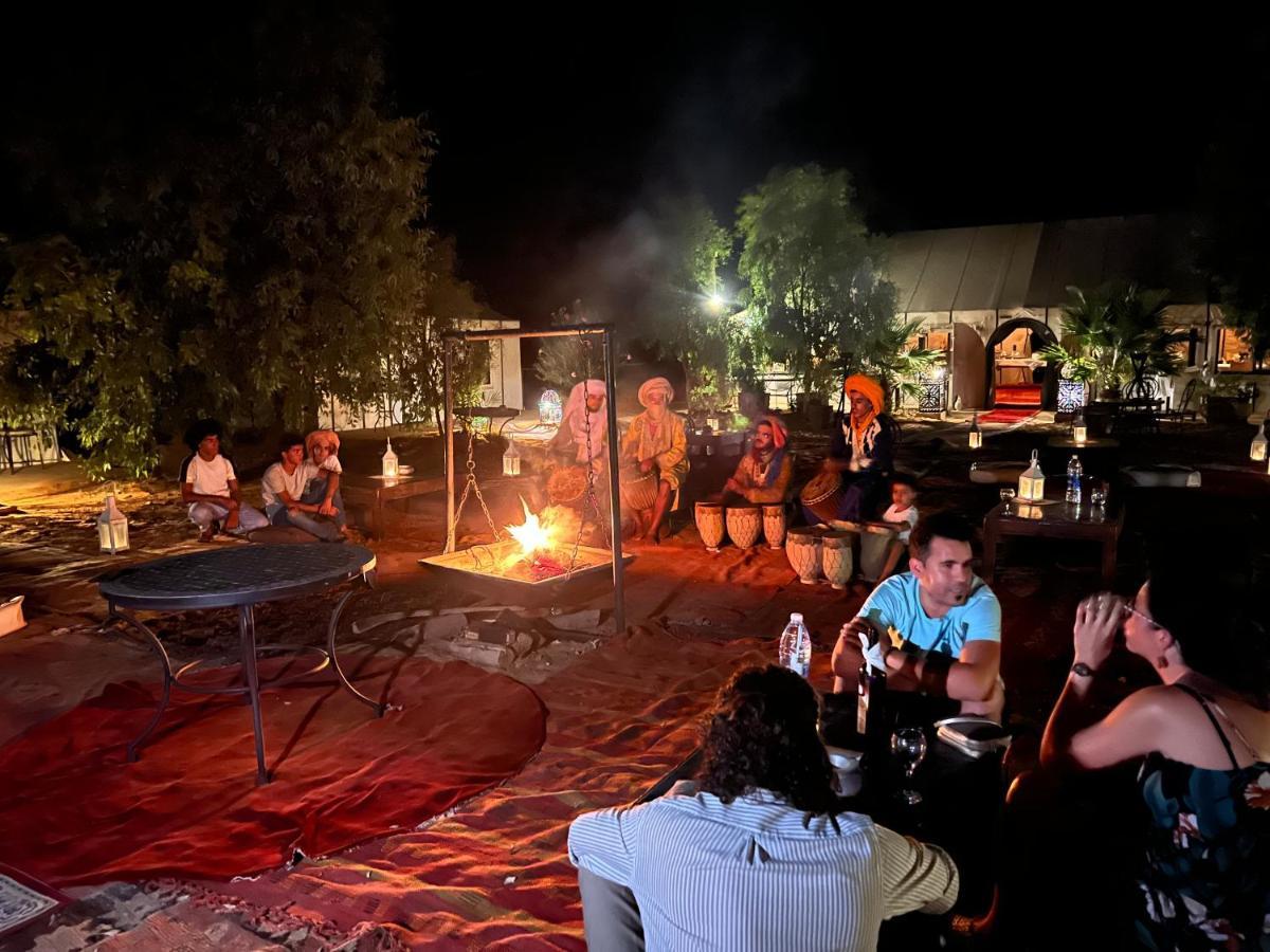 Luxury Traditional Tent Camp Merzouga Bagian luar foto